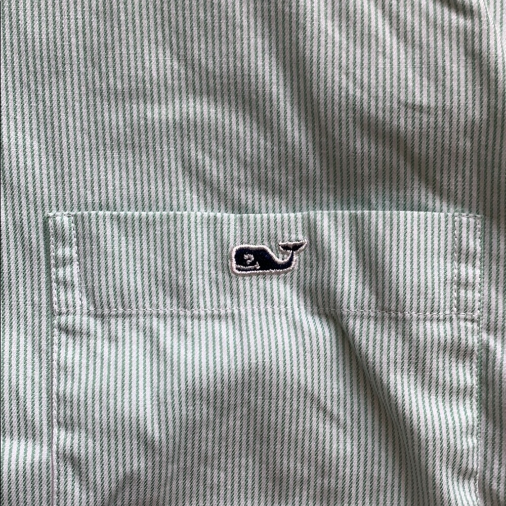 Vineyard Vines Button Down - image 2